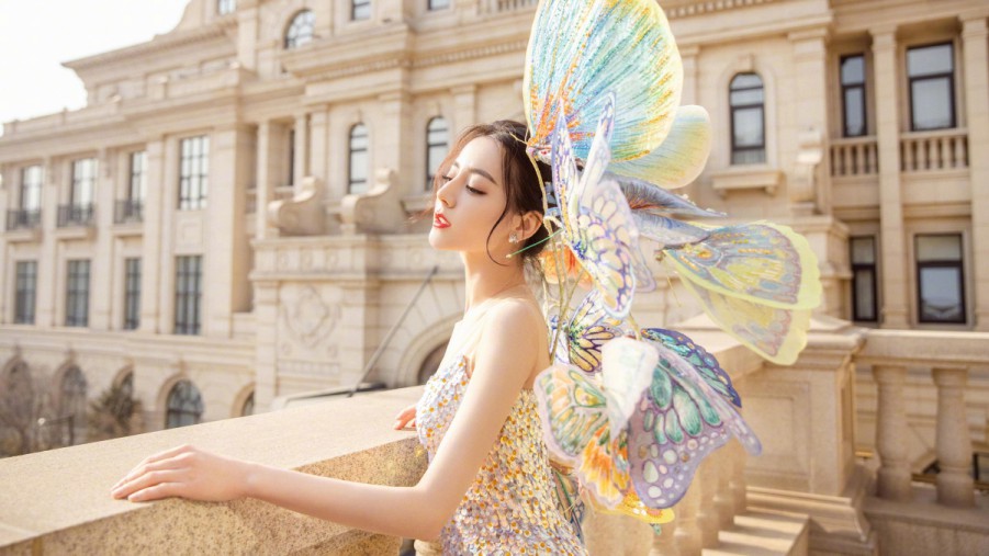 美女挤奶免费看网站探索优质内容获取的新途径