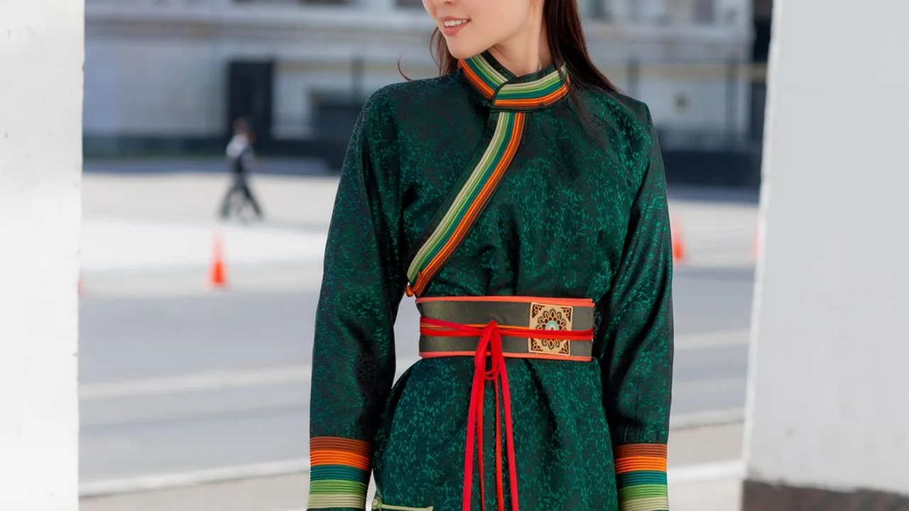 新香蕉视频截图3